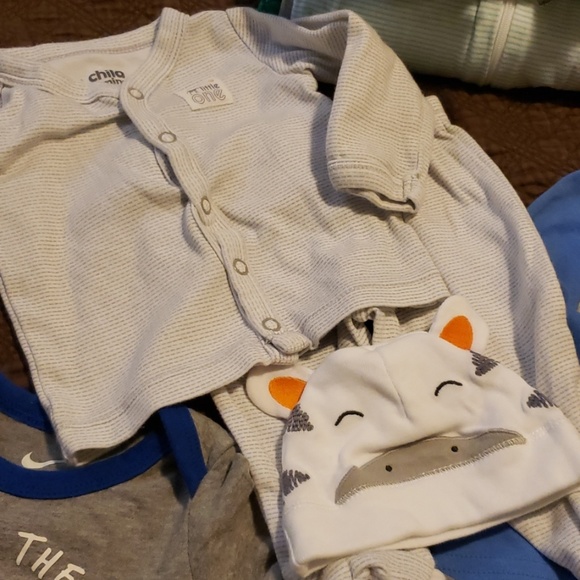Infant clothes - Picture 3 of 5